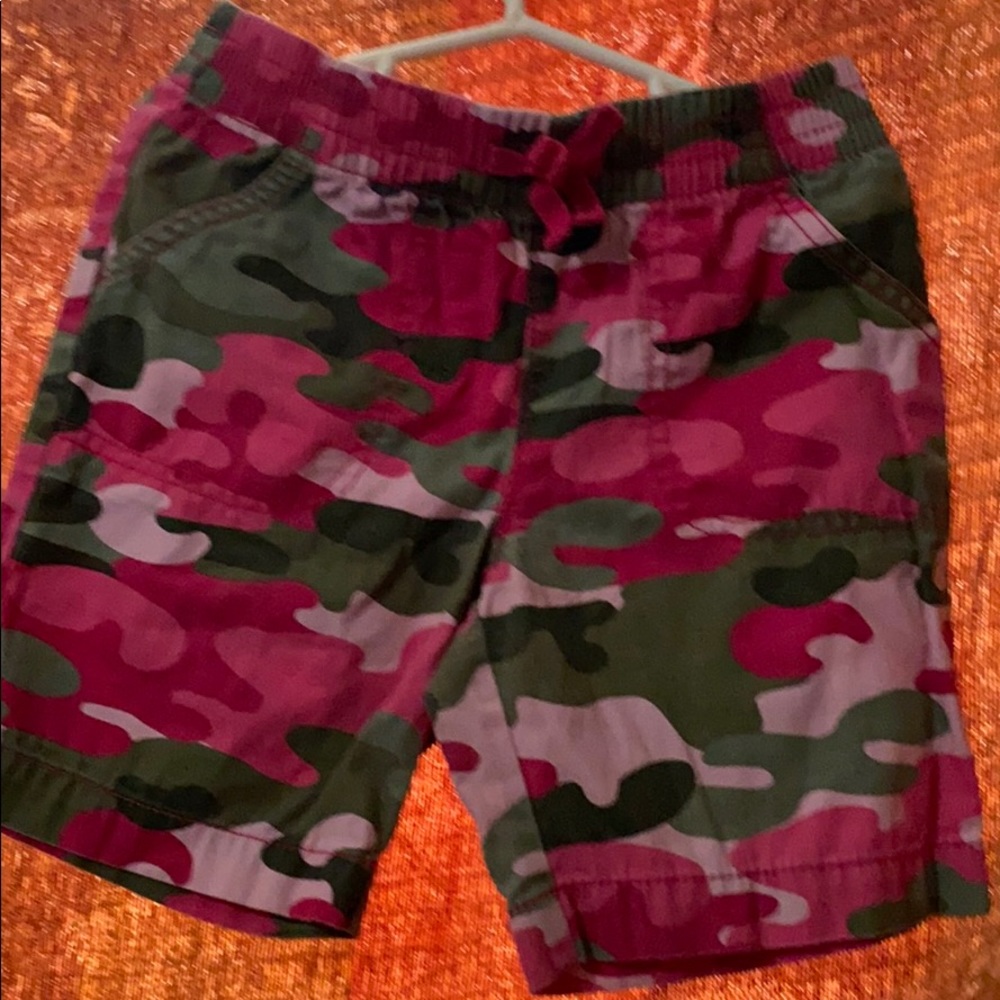 𝘯𝘢𝘤​𝘦 𝘤𝘢𝘮​𝘦𝘭 shorts